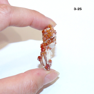 Ванадинит натуральный (щетка) №3-25: 37*27*12мм