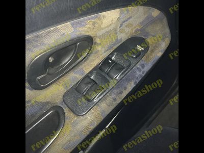 Блок кнопок стеклоподъемников Mitsubishi Carisma  Space Star