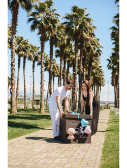 Коробка-сюрприз чёрная на гендер-пати