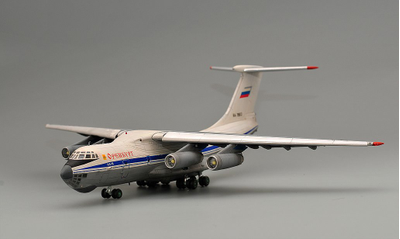 Сборная модель: (Моделист 214479) Советский военно-транспортный самолет Ил-76