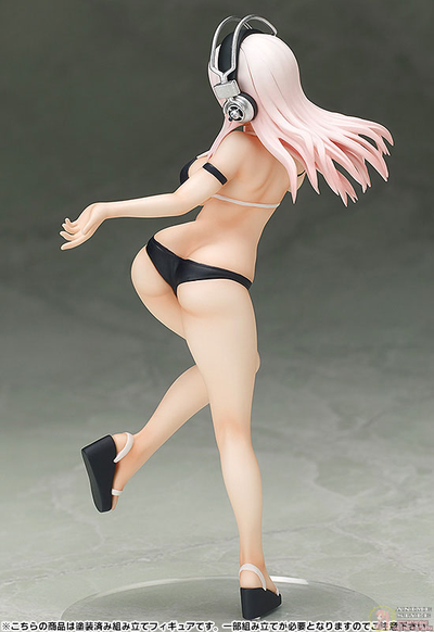 Фигурка 1/12 Сонико (Super Sonico Swimsuit Ver.)