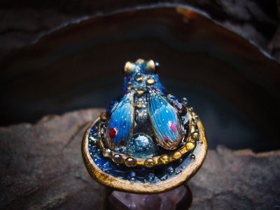 "Ночной Светлячок Кваказура. Вавилонские сказки", волшебное кольцо с лягушкой и опалом