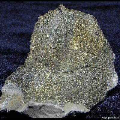 Пирит, "спектропирит", в полости конкреции. Россия. 87*60*50мм