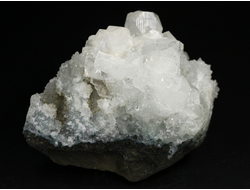 Апофиллит, Халцедон, Кварц, сросток кристаллов, Индия (67*53*58 мм, 247 г) №29843