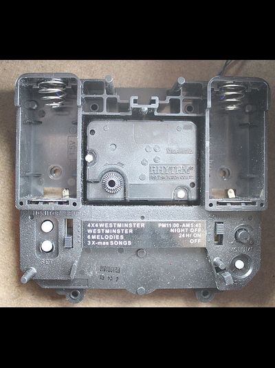 Настенные часы Rhythm CMJ504NR06