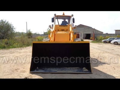 Фронтальный погрузчик L-34 Stalowa Wola