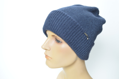 Синяя итальянская шапка с отворотом