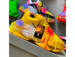 Кроссовки Balenciaga Triple S желтые в Новосибирске