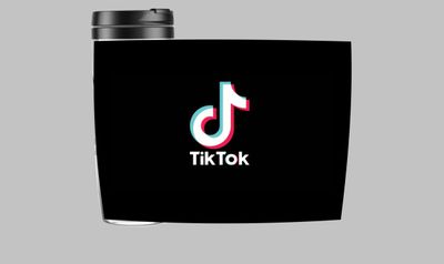 знак тик ток. знак тик ток. кроссовки тик ток. Tik tok 32. термокружка тик ток.