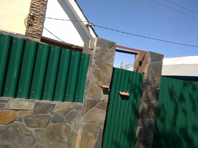 Укладка плитняка (сланец черный, Черный принц)