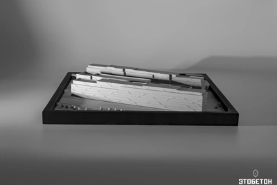 Сувенирный макет здания из бетона