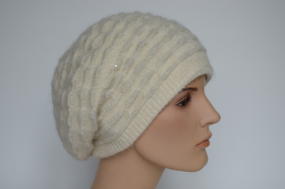 Белый вязаный зимний берет Vizio Collezione италия