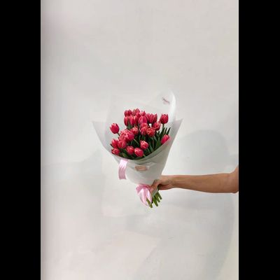 Букет цветов на 8 марта № 712