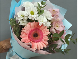 Букет с герберой  "Мона"