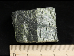 Хризотил-асбест "экстра", необработанный образец, Россия, КЧР, Урупский район, Беденский массив, м-ние Мощевая балка (32*25*24 мм, 36 г) №29894