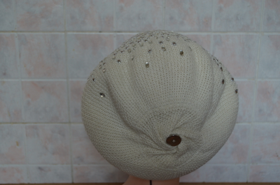 Swarovski женский вязаный берет с камнями