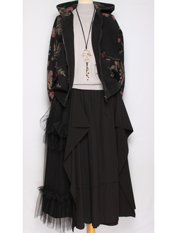 Джинсовка комбинированная "РОЗОВЫЕ ЦВЕТЫ" черная р.44-48