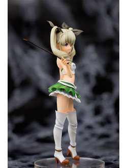 Фигурка 1/8 Анчови (Anchovy / Chiyomi Anzai Pacific Racing Team ver.)