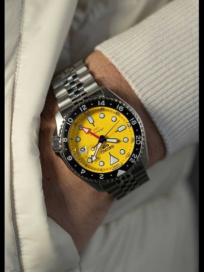 Наручные часы Seiko SSK017J1