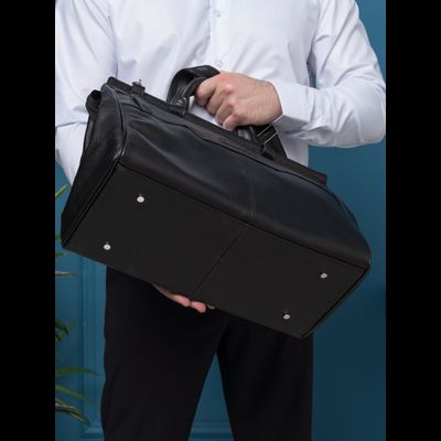 Кожаный саквояж Altamura black (арт. 4025-01)