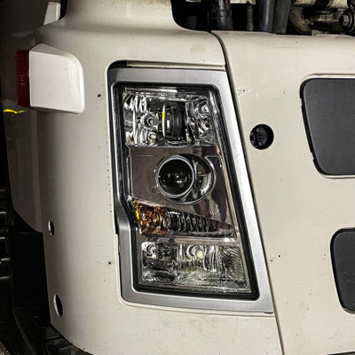 Светодиодные билед линзы для Volvo FH12 (2002-2012) Aozoom Truck Trailer 24 вольта