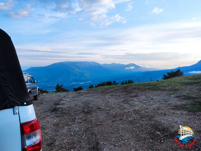 Джип-тур на Долину приведений + закат солнца на вершине горы