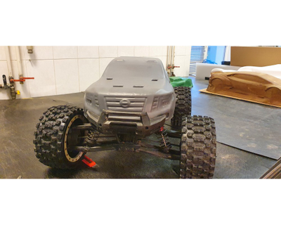 Unbreakable Body for X-Maxx Titan