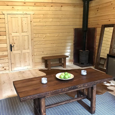 мебель для отелей - столы и журнальные столики из массива