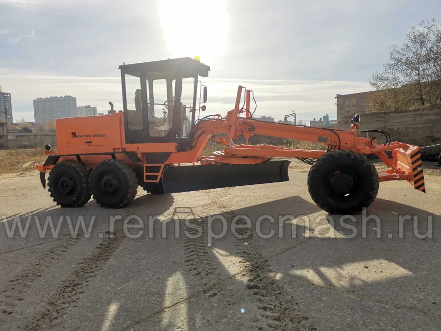 Автогрейдер ГС-14.02