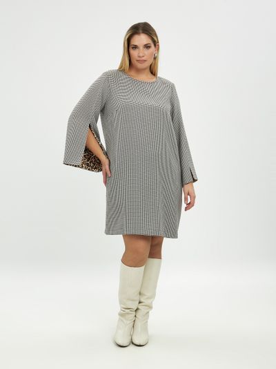 Классические женские брюки с люрексом для полных женщин