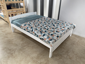 Кровать ВИКИ  двуспальная 140х200 см (белая)