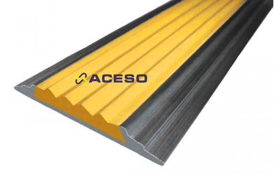 Алюминиевая полоса с резиновой вставкой 3000 мм  цвет в ассортименте