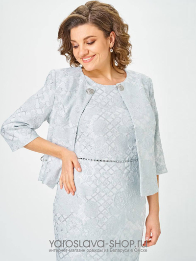 Нарядный женский комплект в голубом цвете, состоящий из жакета и платья