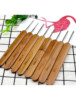 Крючки с деревянной ручкой