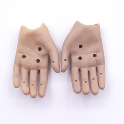 Кисти с подвижными пальцами 1/6