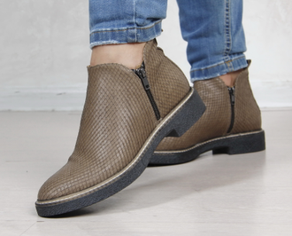 Ботинки имитация рептилии (размер 39)