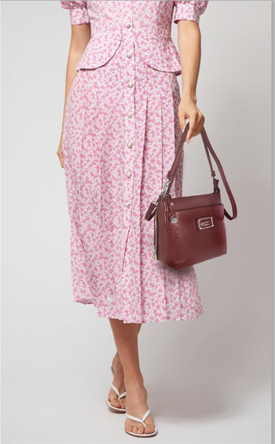 (АРТИКУЛ: 7996/42) СУМКА ЖЕНСКАЯ НЕБОЛЬШАЯ, НАТУРАЛЬНАЯ КОЖА, БОРДОВАЯ С ВИШНЕВЫМ ОТТЕНКОМ, ТРИ ОТДЕЛЕНИЯ, С ДВУМЯ РЕМНЯМИ