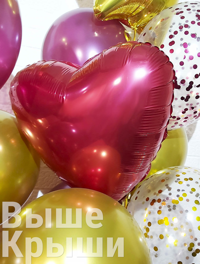 Красное фольгированное сердце из сета "Роскошь"