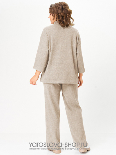 Женский 2-х предметный трикотажный костюм, состоящий из туники и брюк