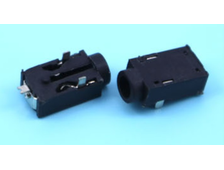 №35 Разъем зарядки (питания) для планшета, гнездо под пайку на плату пластик 3,0 x 9,5 мм, 3 крепления