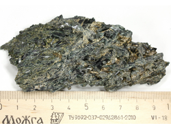 Актинолит, Россия, Северный Кавказ, КЧР, река Большой Блыб (100*46*20 мм, 87 г) №29615