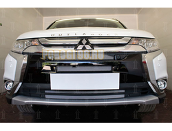 Защита радиатора Mitsubishi Outlander III 2015-2018 (4 части) chrome с парктроником и с камерой