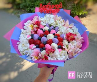 Букет из клубники в шоколаде №2 в Ростове-на-Дону | FRUTTI FLOWER