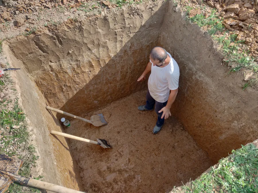 Глубоко не бывает)