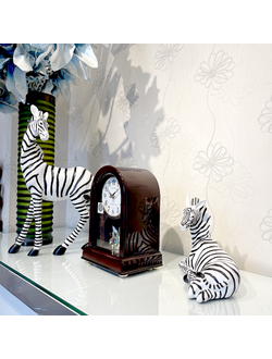 Настольные часы Rhythm CRH249NR06