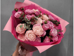 Букет из кустовых роз "Аурика"