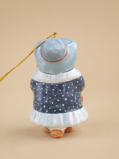 Кошечка в шляпе