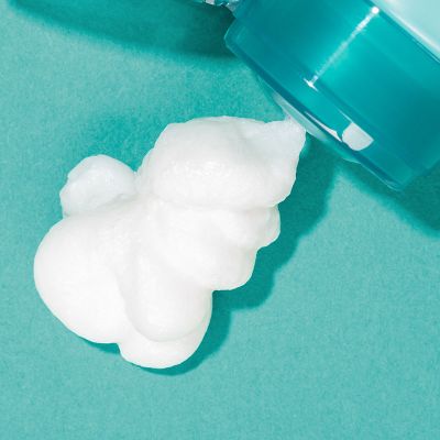 ARTISTRY SKIN NUTRITION Обновляющая пенка для умывания, 125 гр.