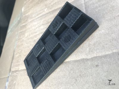 Клин монтажный 91х43х15 мм