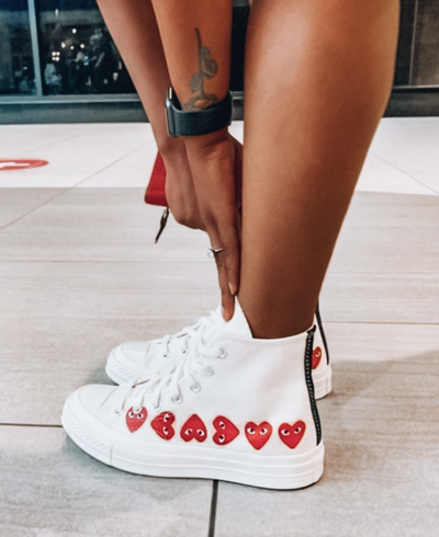 красивые белые конверсы с сердечками Converse Comme des Garcons Play 162972C